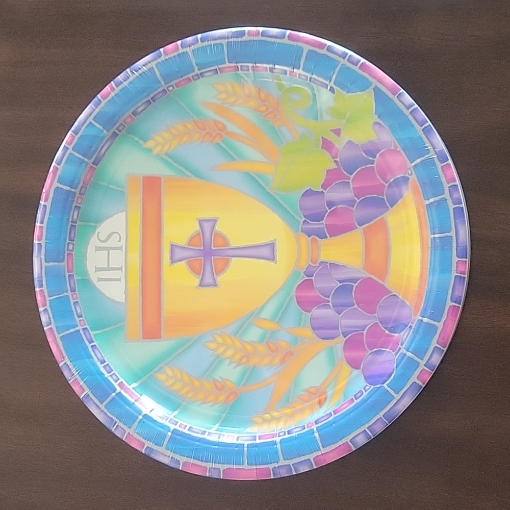 ⭐️💲1️⃣ ⭐️ NEW- Faith Collection 10.5 Inch Paper Dinner Plates (Pkg 18)